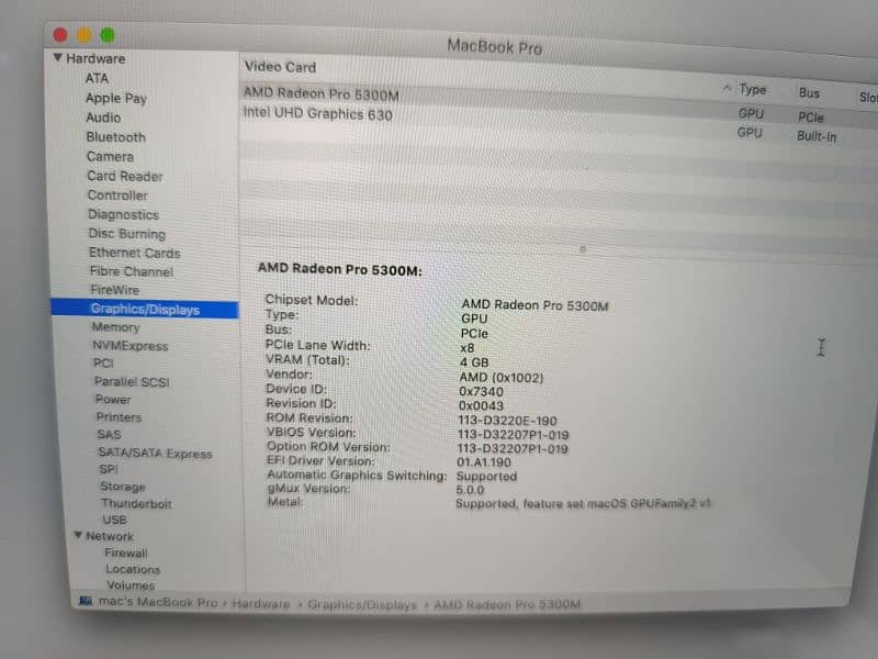 MacBook Pro 2019 (16inch) Core i7.4GB Graphics 3