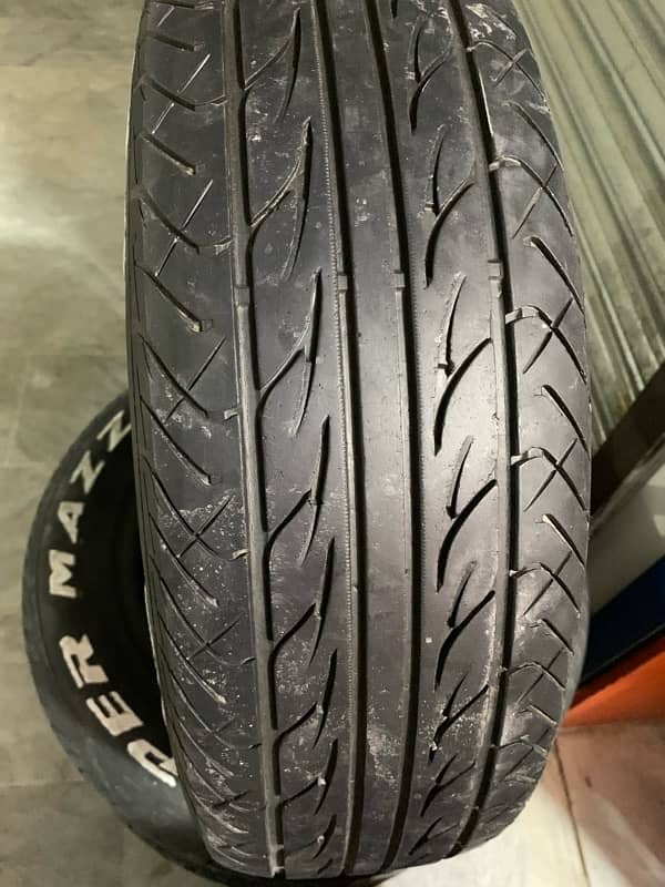 car Tyre Rim all size Available 1