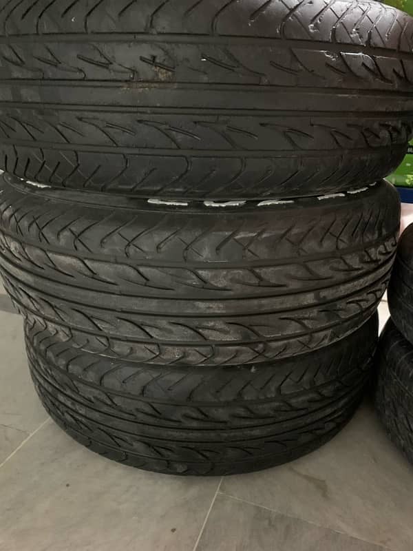 car Tyre Rim all size Available 2