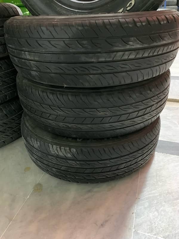 car Tyre Rim all size Available 7