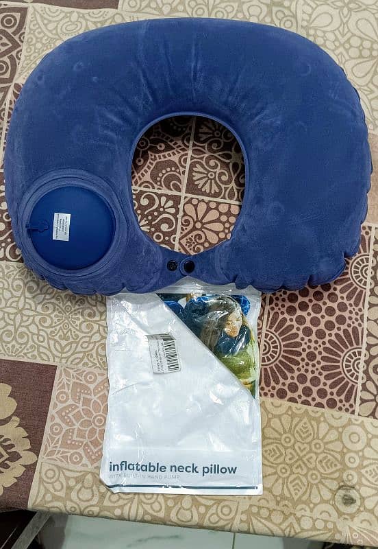 Inflatable Travel Pillow, Adjustable U-Shaped Inflatable Neck Pillow 2