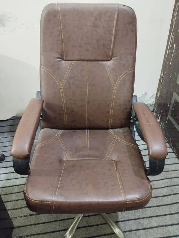 Urgent Sale! Office Chair | Best Prices 1