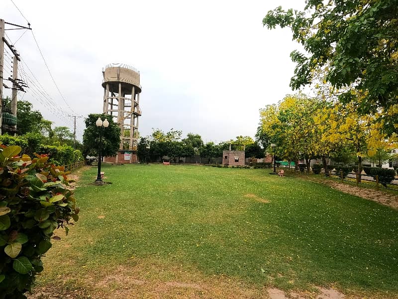 A Residential Plot Of 4 Kanal Green Forts 2 18