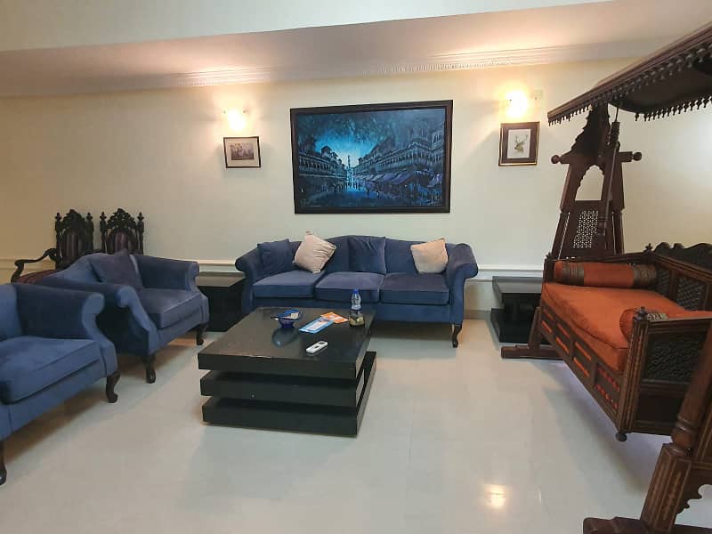 Beautiful Fully Furnished 2 Bedroom Apartments 0