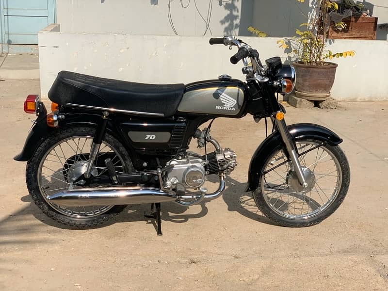 Honda 70 (Parsi Owned) 0