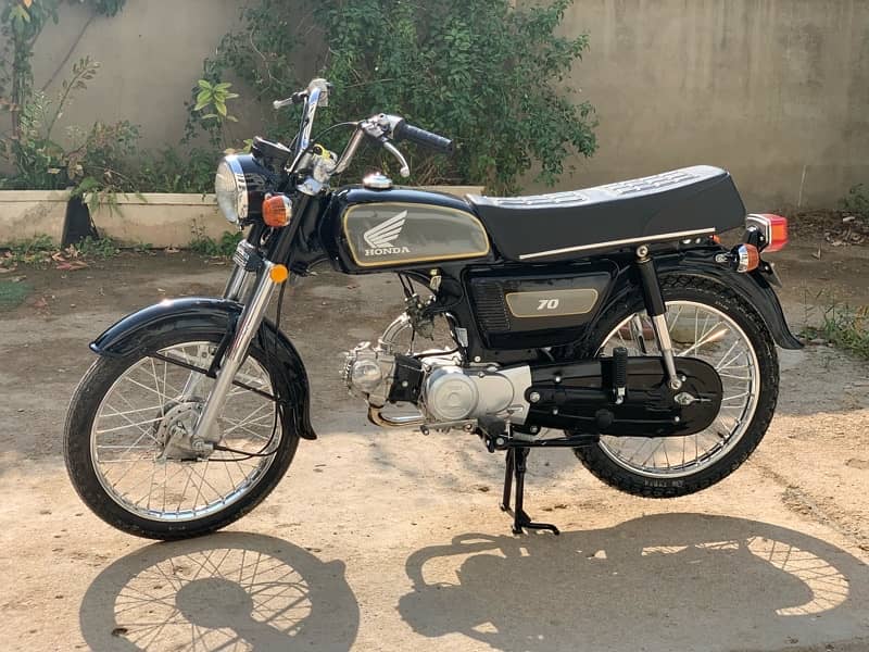 Honda 70 (Parsi Owned) 1