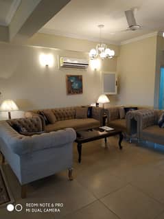 Beautiful Fully Furnished 2 Bedrooms Apartment Available For Rent