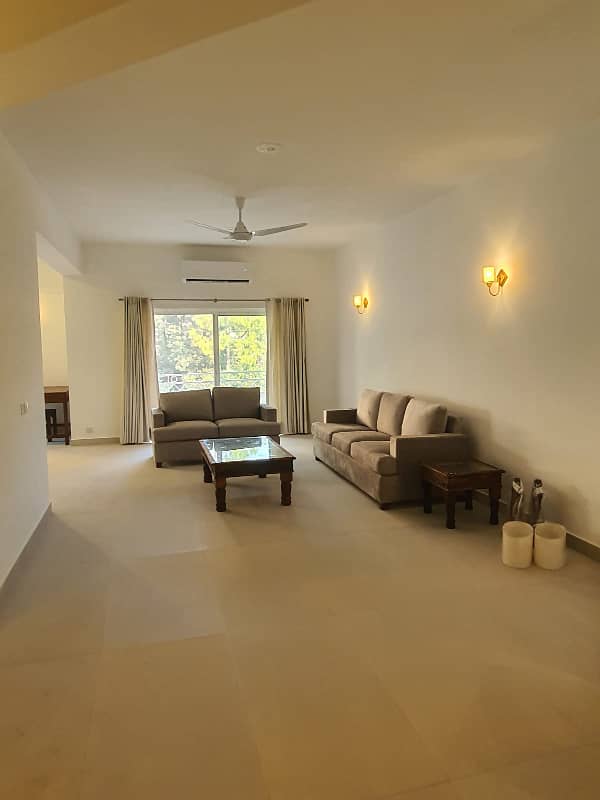 Beautiful Fully Furnished 2 Bedrooms Apartment Available For Rent 9