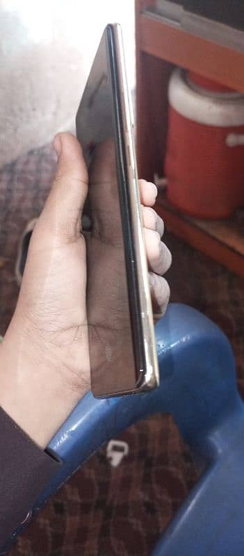 note 40 pro 10by10 condition 5