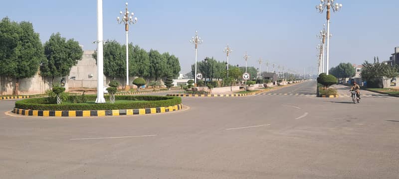 10 Marla Plot in A Block Executive Citi Housing Sargodha Road Faisalabad 19