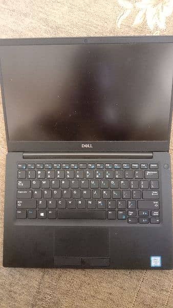 Core i5 8th generation Dell laptop Gen-Touch screen 0