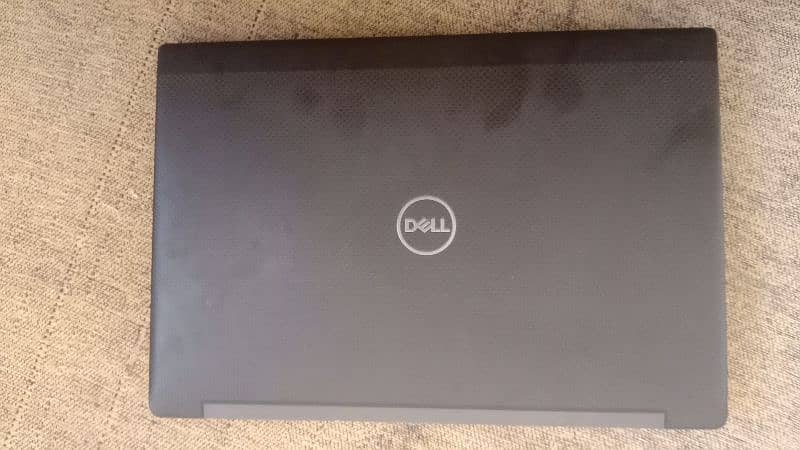 Core i5 8th generation Dell laptop Gen-Touch screen 1