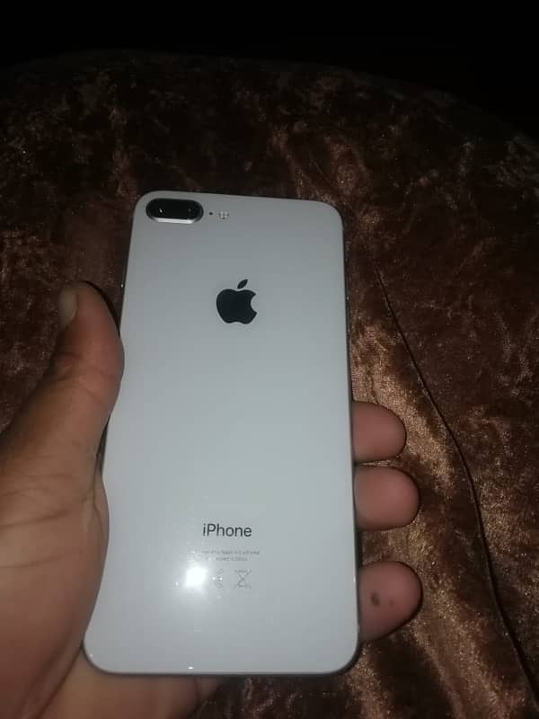 IPhone 8 Plus 1