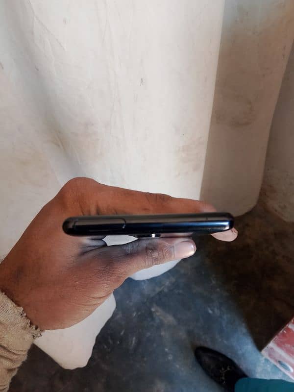 sony Xperia 1 for sell condition 10 by 10 all okay 5