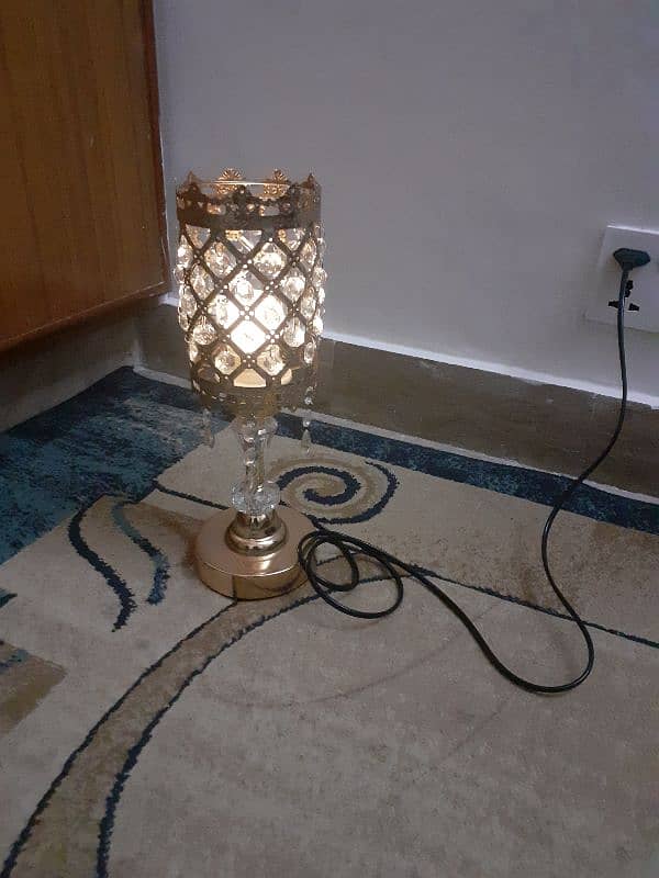 golden metal lamp 0