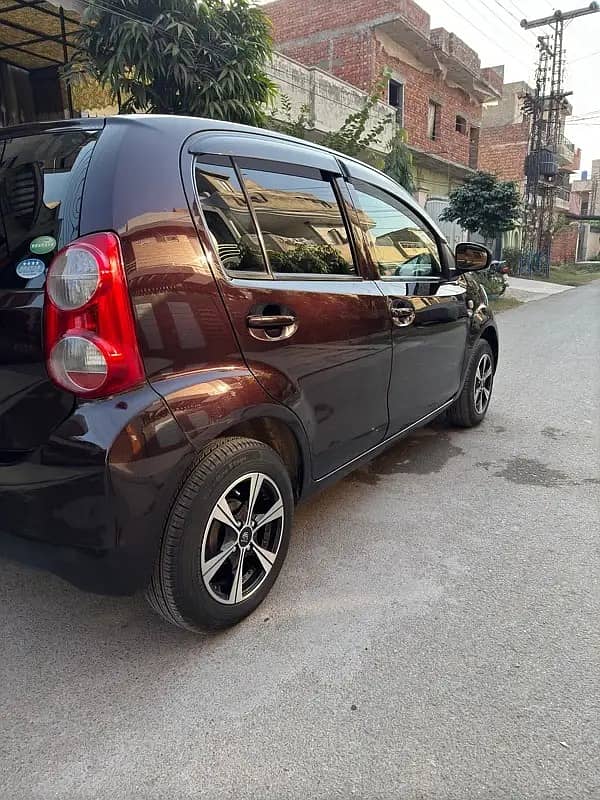 Toyota Passo Hana plus 2014/2018 4