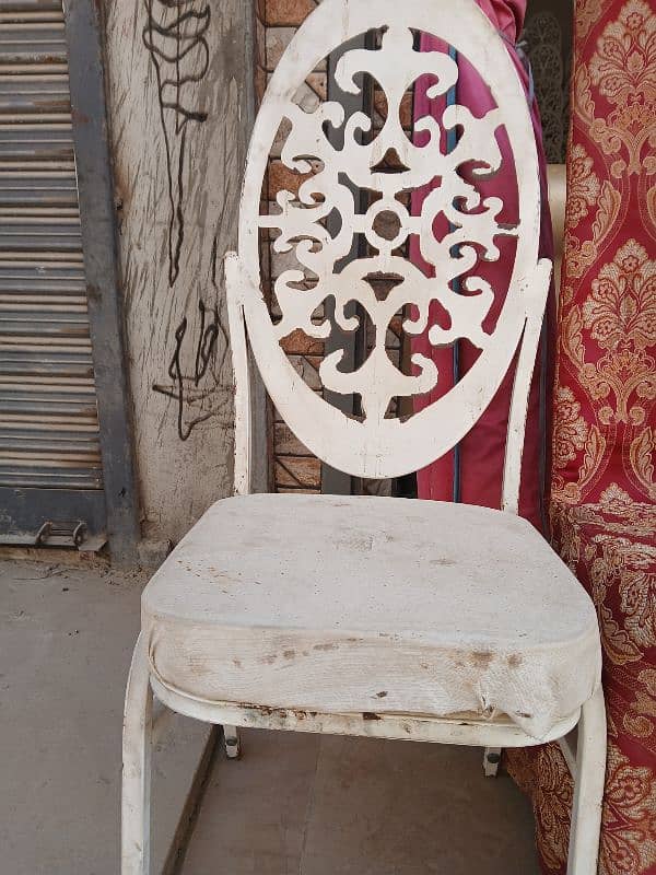 decoration chair urgent sell 0,3,3,3-3,03,2,17,5 1