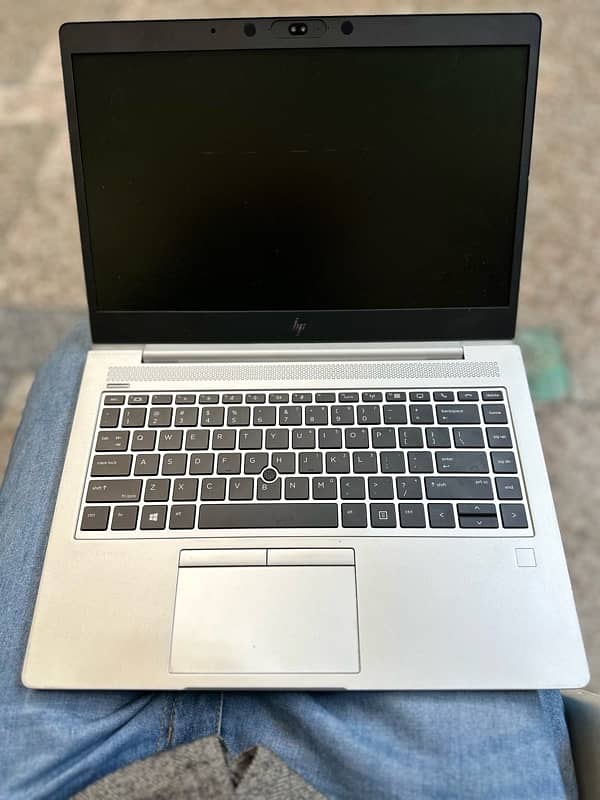 HP EliteBook 840 G5 1