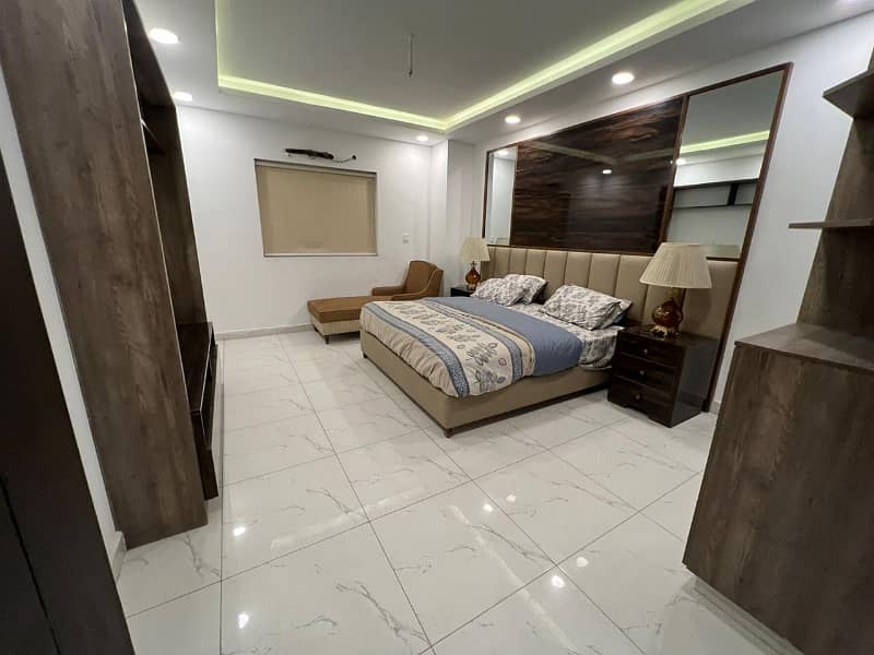 The Gate 800 Square Feet One Bed Luxury Apartment For Sale 2