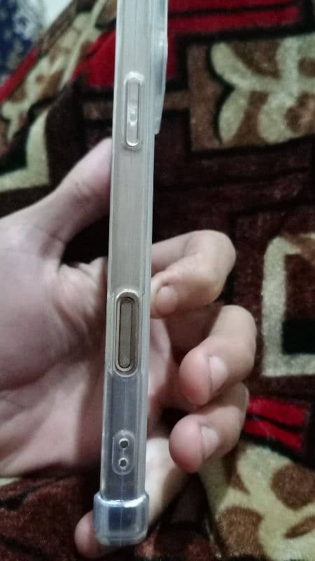 iphone 16 pro Max LLA desert colour 4