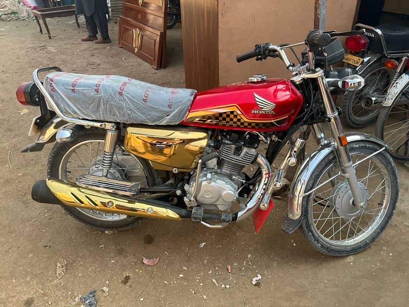 Honda 125 gold ediction 1