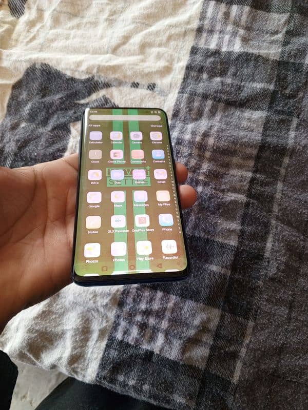 OnePlus 7 pro Screen shade hai Baki All ok PTA life time ptch 8 256 1