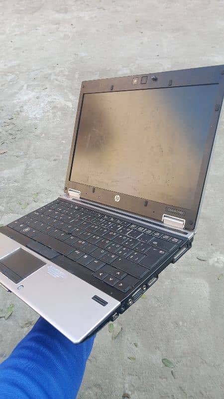 HP laptop Core i5 2nd generation 0