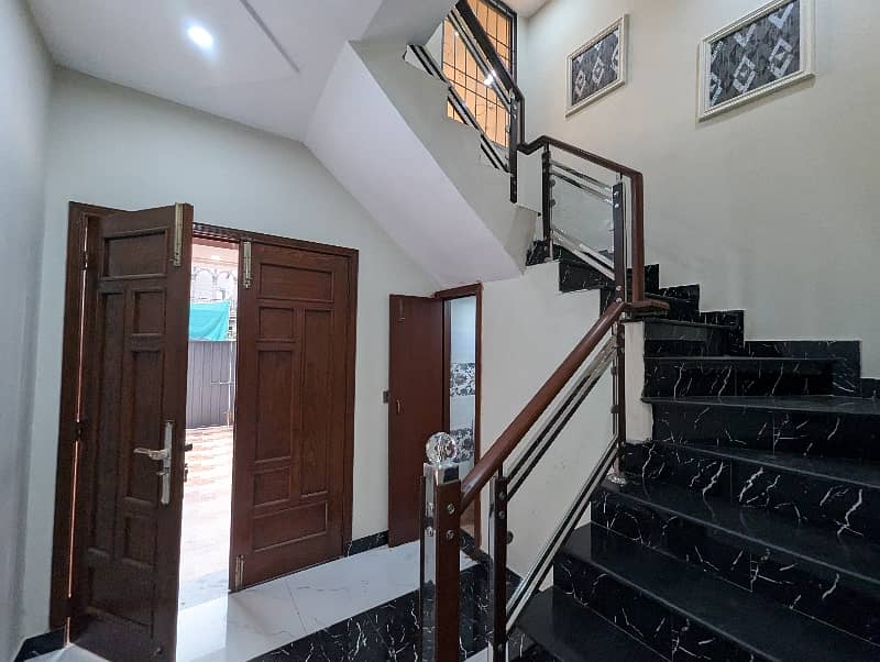 10 Marla Double Storey Pairs House Available For Sale In Architect Society Near UCP University Surrounding Joher Town Lahore 12