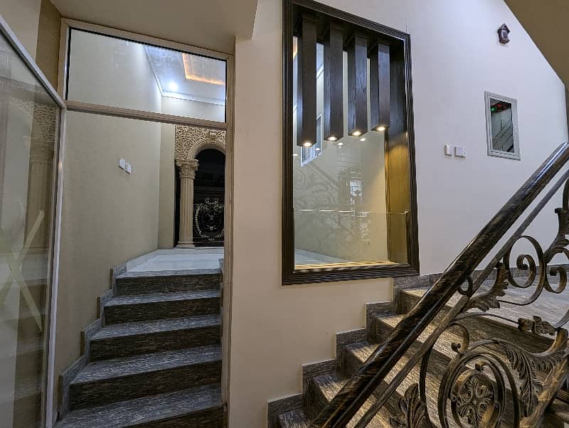 10 MARLA BRAND New luxury Spanish style double storey standard house available for sale in Iqbal town Lahore by Fast property services with original pics 5