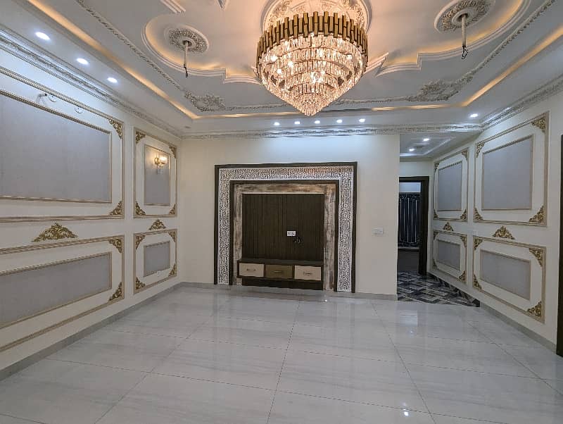 10 MARLA BRAND New luxury Spanish style double storey standard house available for sale in Iqbal town Lahore by Fast property services with original pics 11