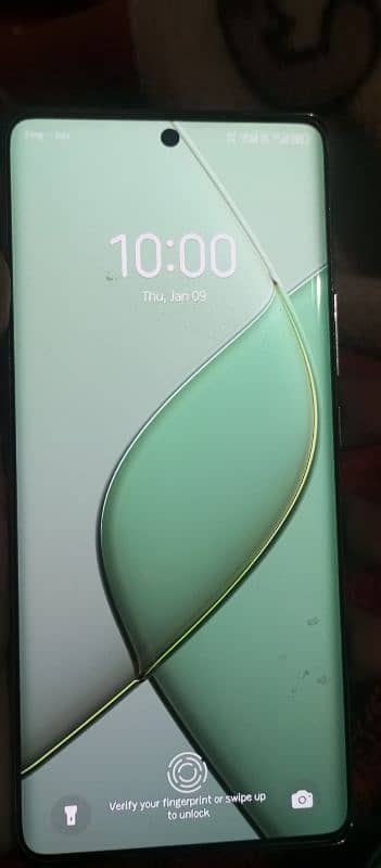 Tecno spark 20 pro plus with box charger 256GB 16GB 2