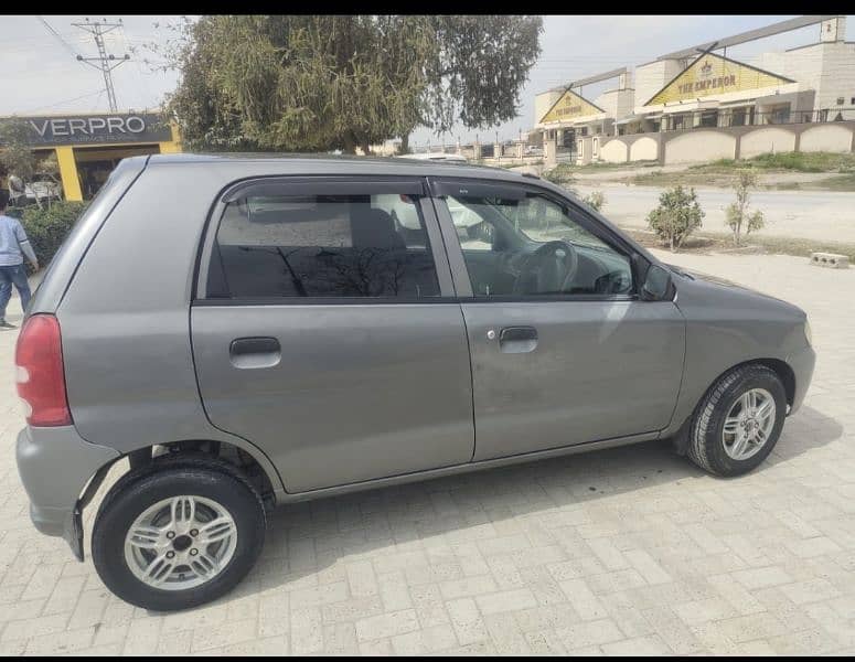 Suzuki Alto 2010 4