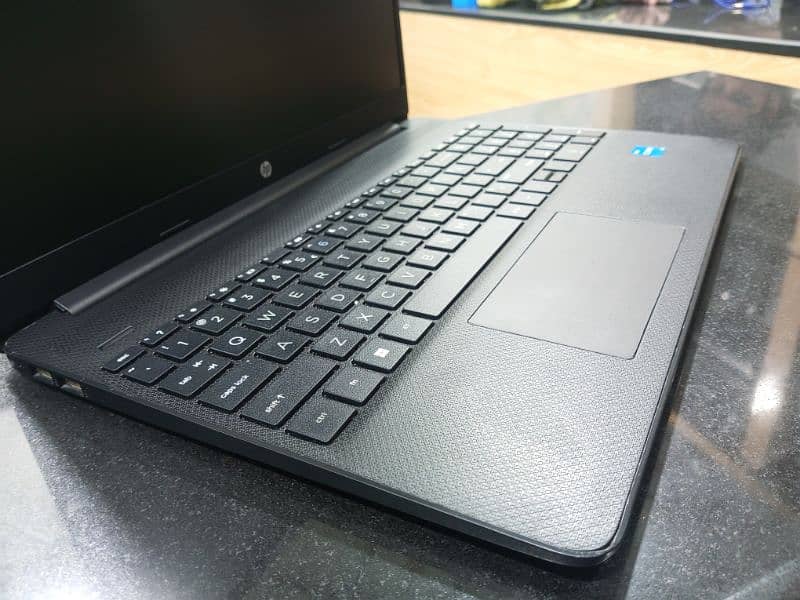 Hp 15s i3 12th generation 6