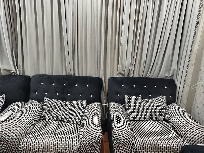 Used Sofa Set 1