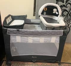 Baby Cot / Crib. 3 in 1: bassinet + baby cot + play Pen