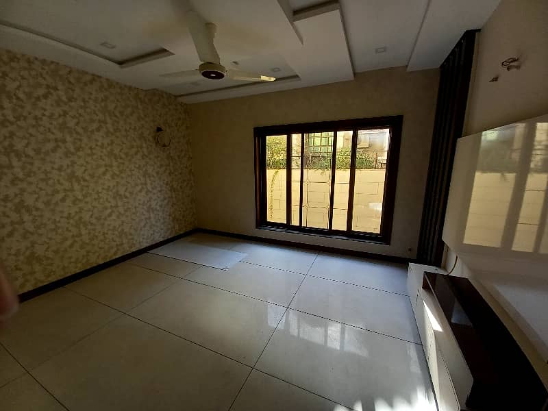 Beautiful Lush Upper Portion For Rent 8