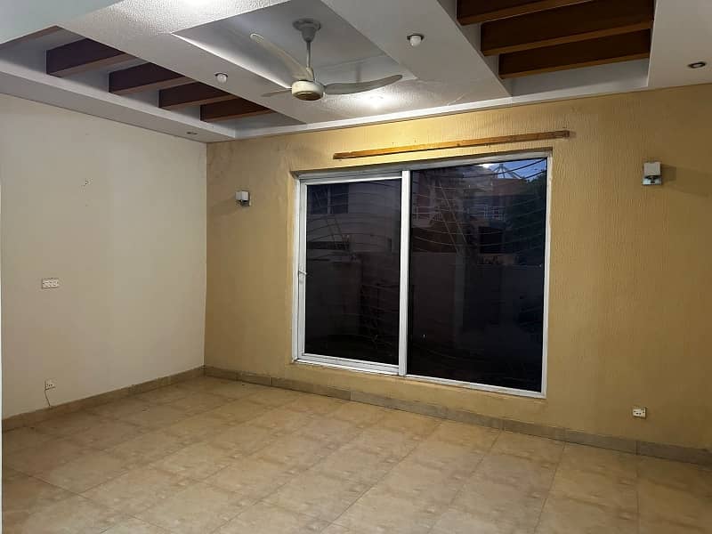 Get A 1 Kanal House For Rent In Allama Iqbal Town - Nargis Block 2