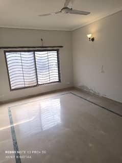 10 Beds 10 Baths House Available For Rent In G10