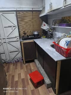 2 beds & 1 bathroom open basement available for rent in G9