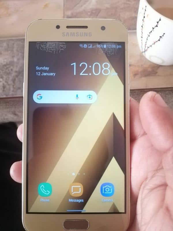 samsung galaxy a3   2017. .   exchage possible 3