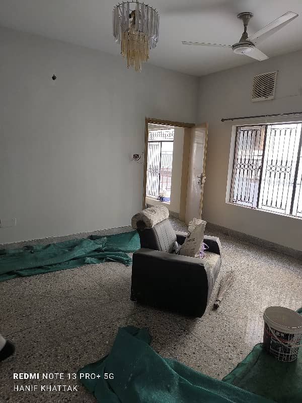 3 beds & 3 baths upper portion for rent in G10 11