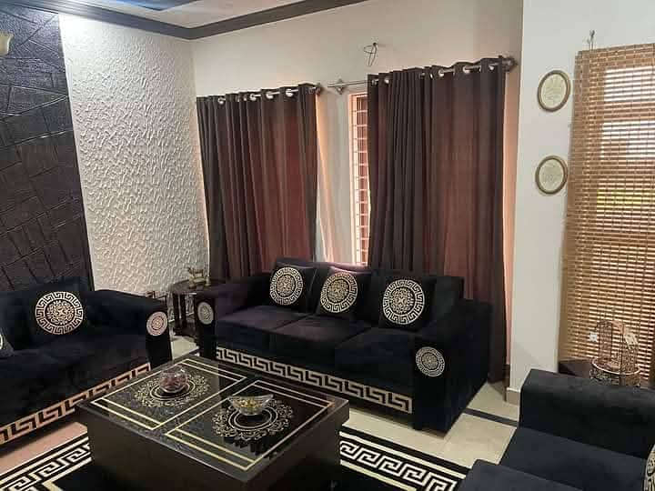 A Spacious 7 Marla House In Bahria Town Phase 8 19