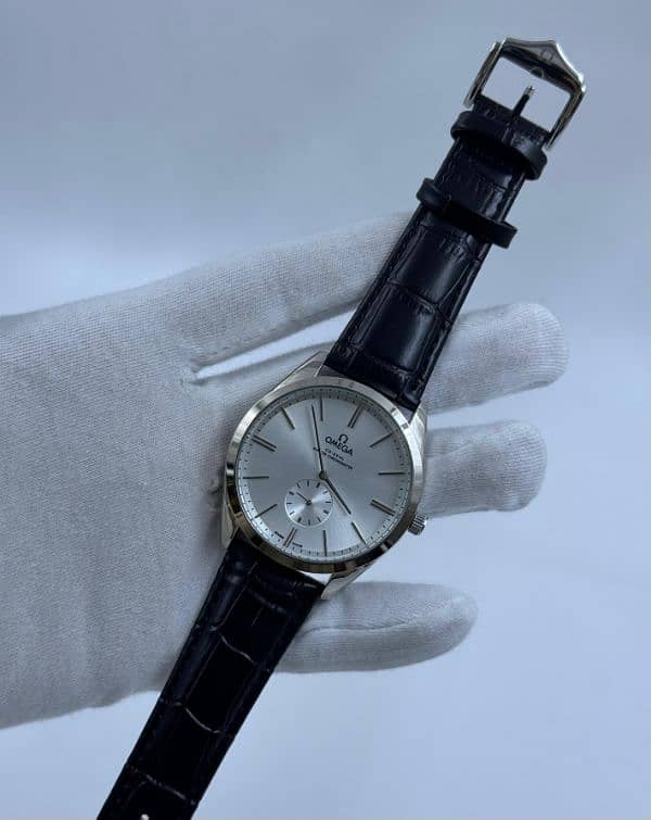 100% good fine quality Watch available Z. A Watch Center Daska 3