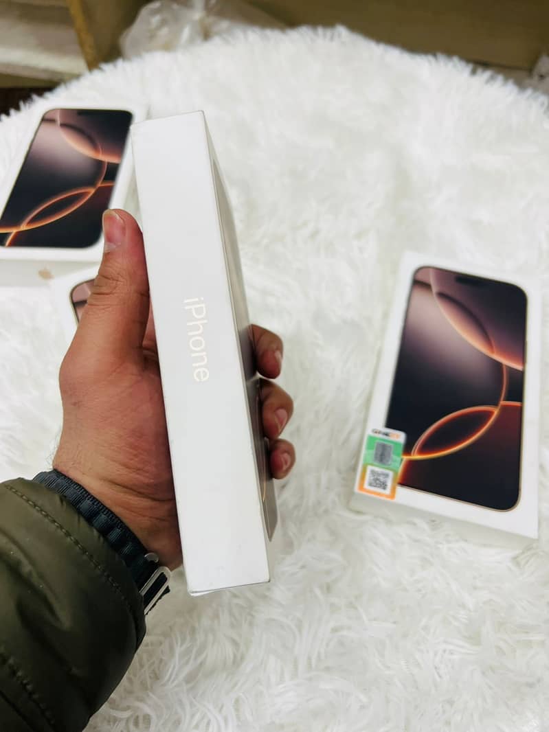 iPhone 16 Pro Max 256GB PTA 6