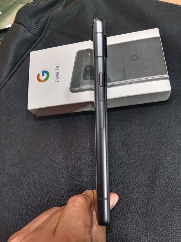 Google Pixel 7a for Sale – Like New Condition 3