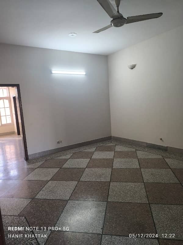 2100 Square Feet Lower Portion For Rent In G-10 G-10 0