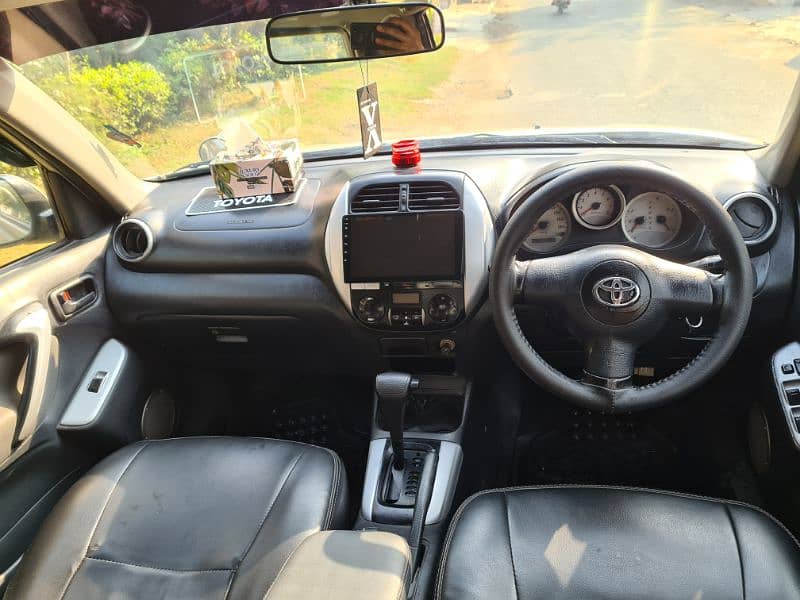 Toyota Rav4 automatic 2005 13