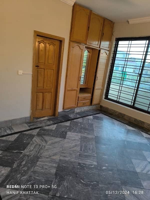 In G-10 House Sized 3200 Square Feet For sale 3