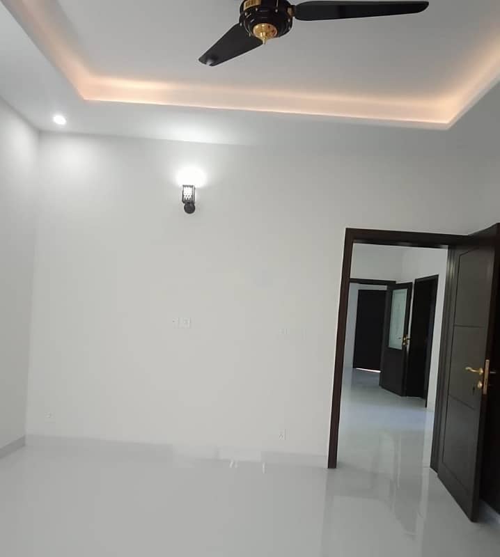 Reserve A Centrally Located House In G-10 0