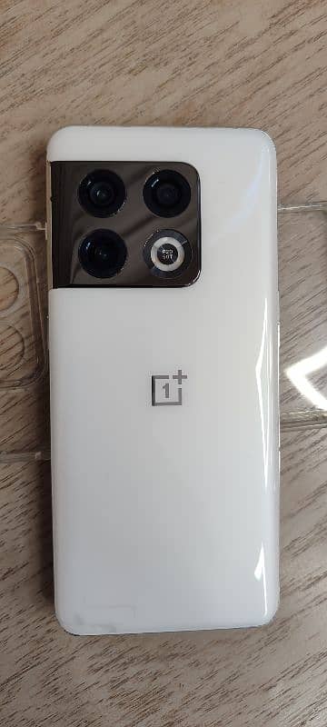 One plus 10 pro lush condition 1